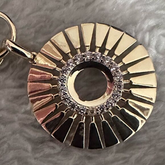 Kendra Scott Hattie Chain Bracelet - Picture 4 of 4